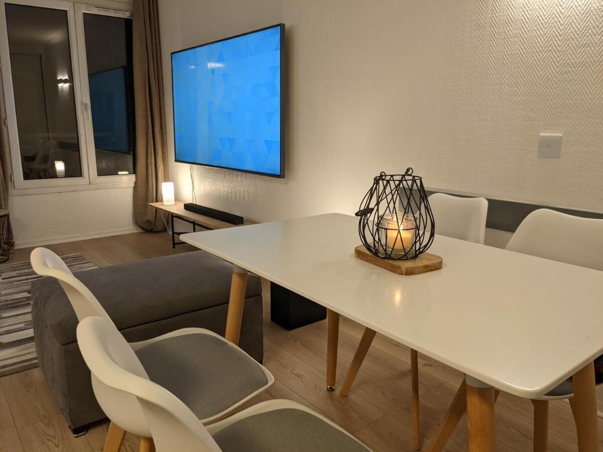 Paris Expo Suite Appartement & Parkings Dans Un Hotel 4 Etoiles, Porte De Versailles - Check In Autonome 24-7 Issy-les-Moulineaux Εξωτερικό φωτογραφία